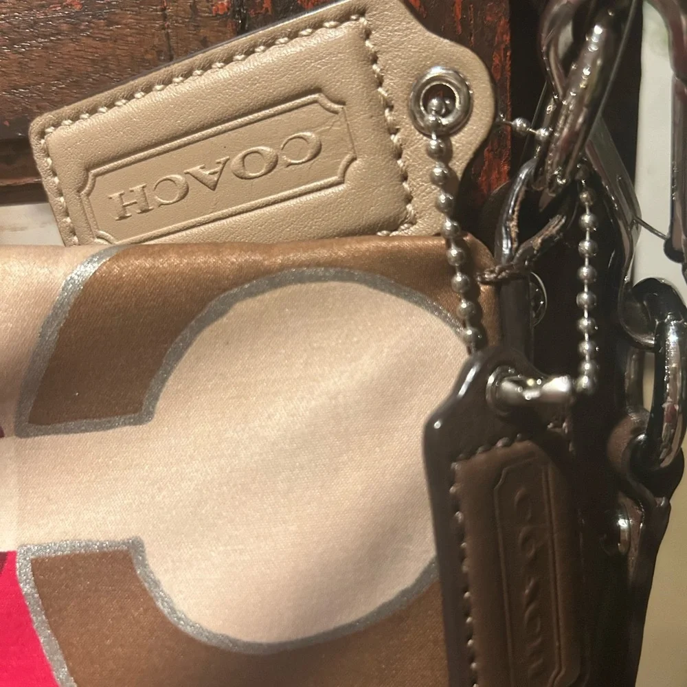 Coach Madison metallic Isabelle’s satin clutch and shoulder bag. - Picture 3 of 15